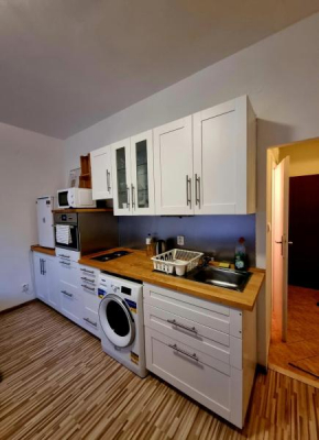 Center Quiet Cozy Studio Bratislava